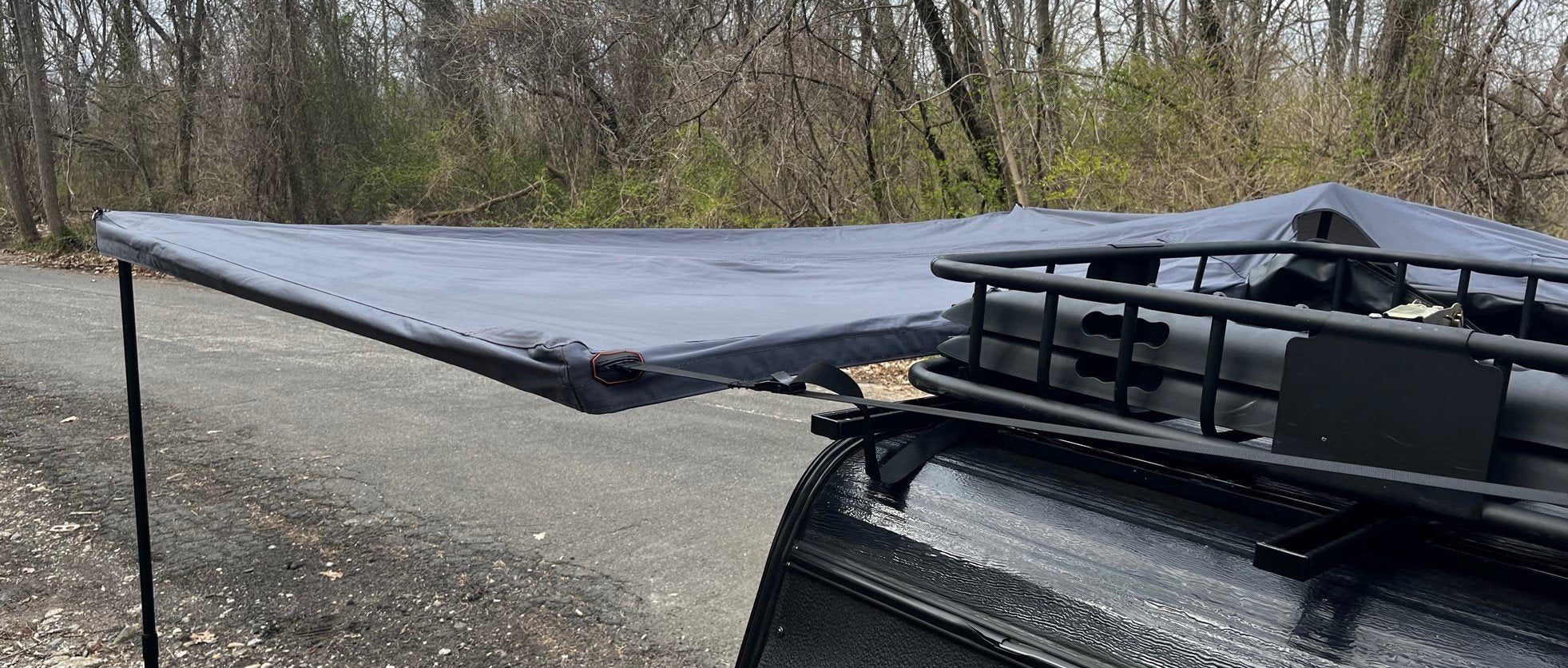 Reign 270 FR+ Awning